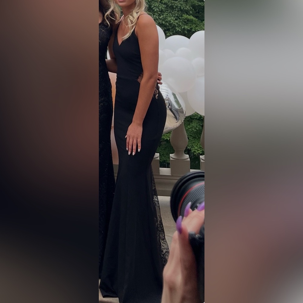 BLACK PROM DRESS